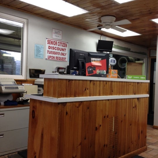 Monticello Quick Lube And Car Wash Car Wash and Detail