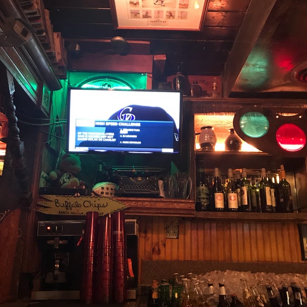 9/14/2017にKeeganがWorld Famous Dark Horse Bar &amp; Grillで撮った写真