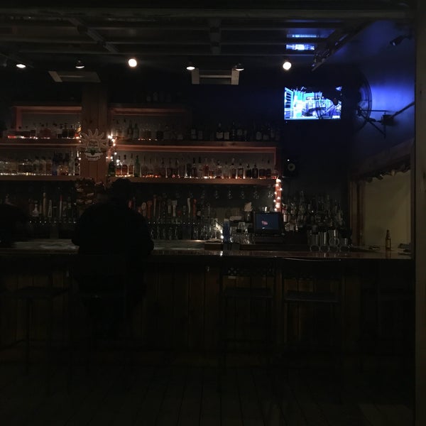 Photo taken at Historians Ale House by Keegan on 9/15/2017