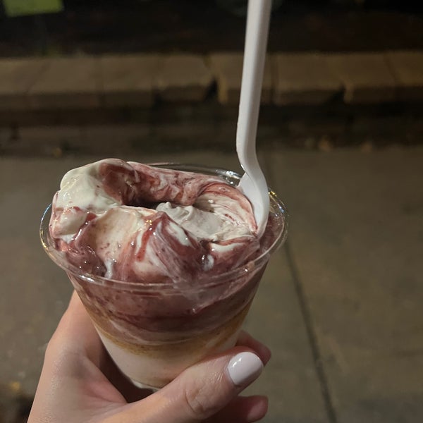 Scooter's Frozen Custard Chicago'da Dondurmacı