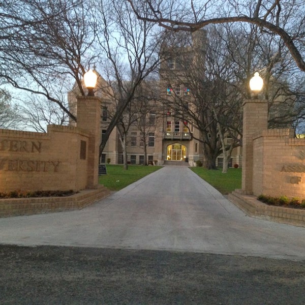 Photos at Southwestern Assemblies of God University (SAGU) 6 tips