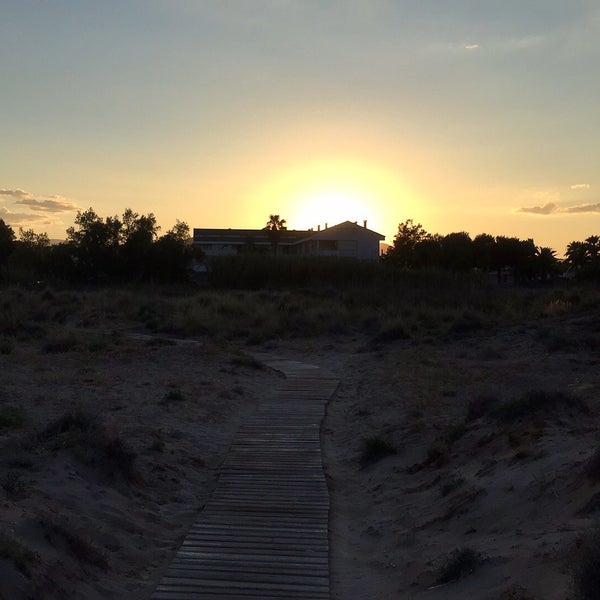 6/16/2015 tarihinde プロフィール変更ziyaretçi tarafından Playa de Almarda'de çekilen fotoğraf