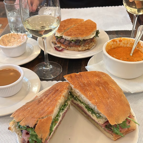 Capo Ristorante Panino 49 Covert Ave