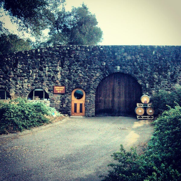 Photo taken at Field Stone Winery by Israel Z. on 2/4/2013