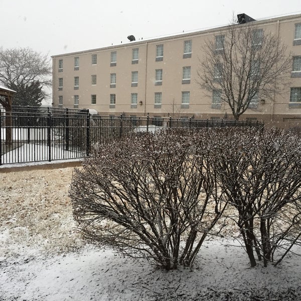 Photos At Comfort Inn St Louis Westport Hotel In Saint Louis