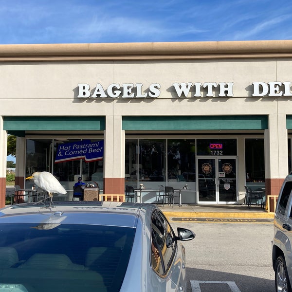 Bagels With Deli 31 tips