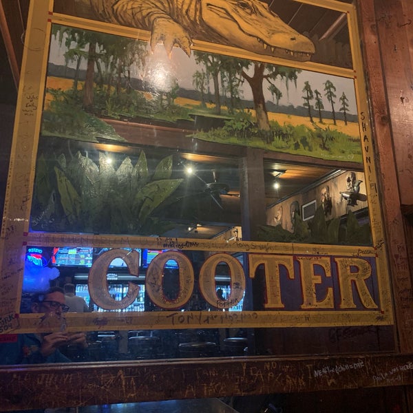 Photo taken at Cooter Brown&#39;s Tavern &amp; Oyster Bar by Alex💨 R. on 5/2/2019