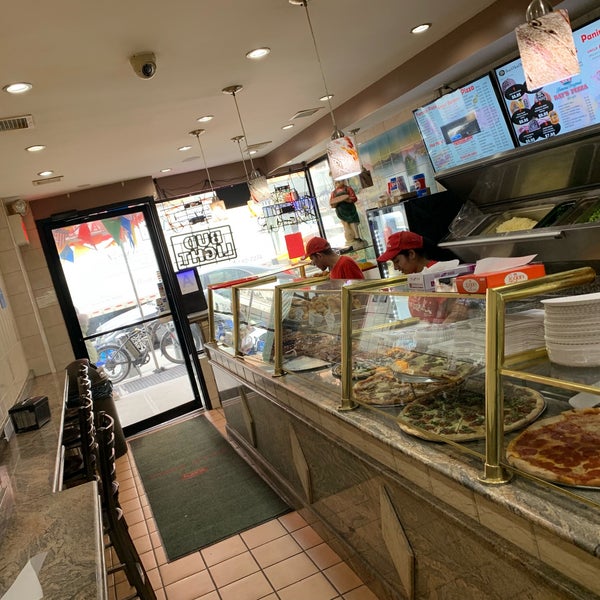 Famous Original Ray's Pizza Upper East Side 811 Lexington Ave