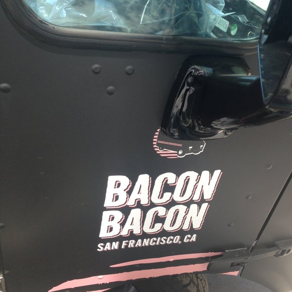 Diamond Dining (outside SF Gift Center & Jewelry Mart) Showplace