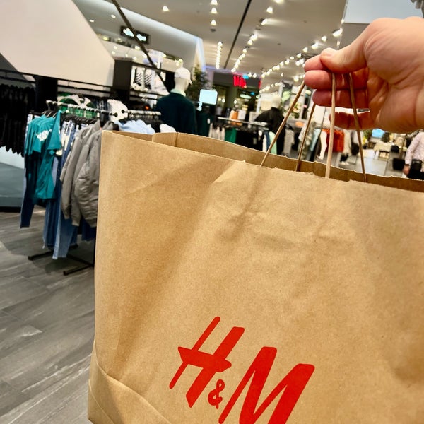 H and top m emirates mall