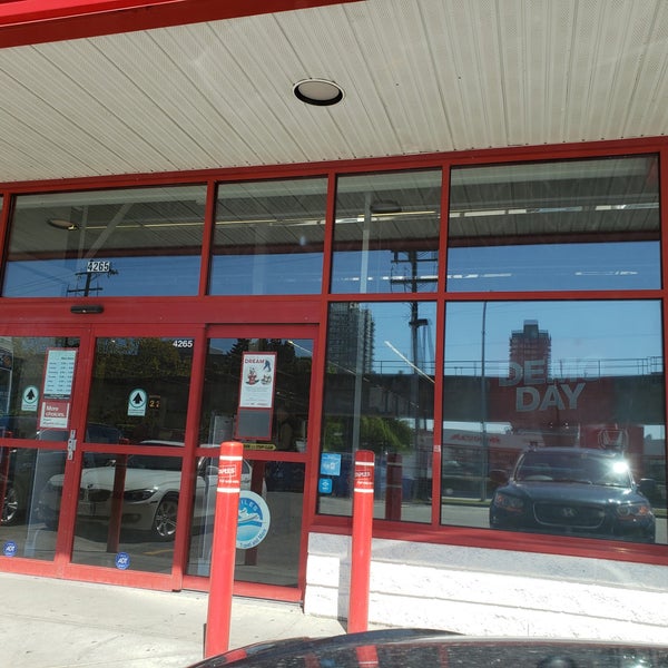 Staples Office Supply Store in Willingdon Heights