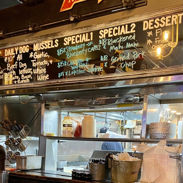 Bardog Tavern Downtown Memphis Memphis, TN