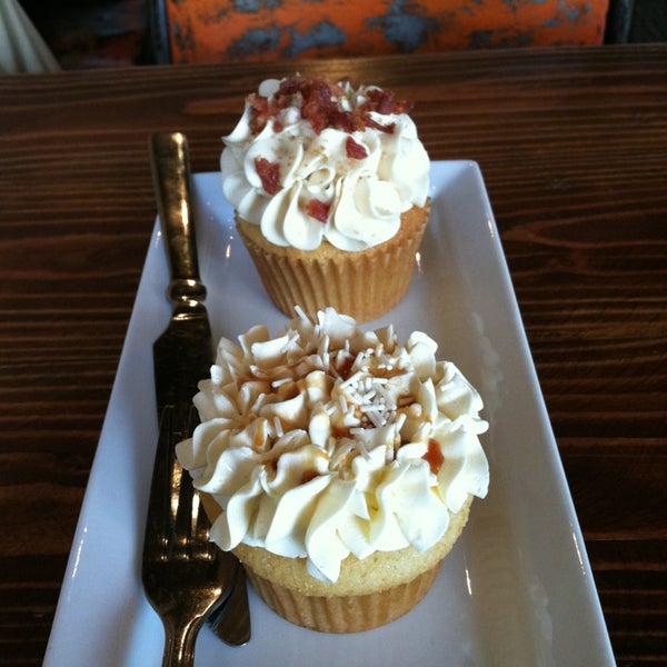 Photo taken at The Yellow Leaf Cupcake Co by Dest S. on 2/23/2013