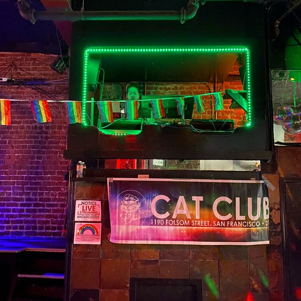 Foto tirada no(a) Cat Club por Jesse G. em 6/29/2021