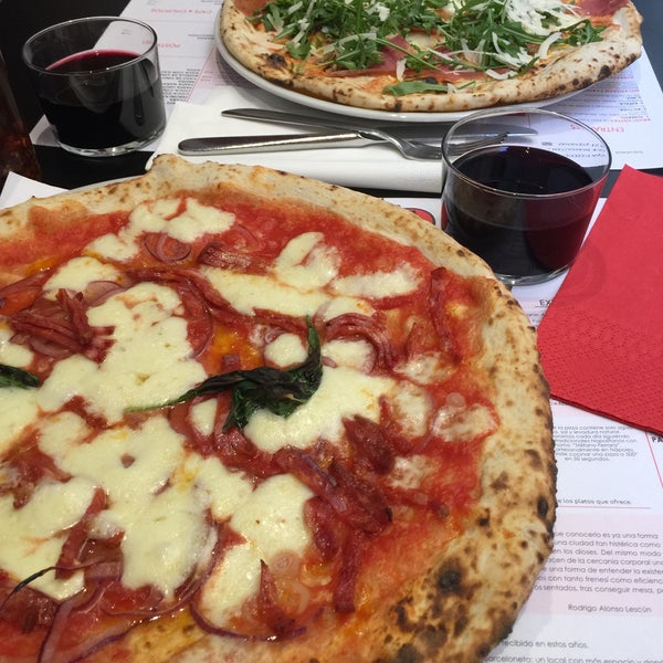 11/11/2016 tarihinde Joan V.ziyaretçi tarafından NAP Neapolitan Authentic Pizza'de çekilen fotoğraf