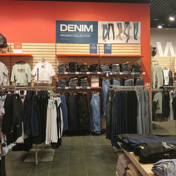 остин цум орел. O`stin сеть магазинов одежды. остин магазины в москве. г орел магазины одежды фото. магазин одежды в грине орел.