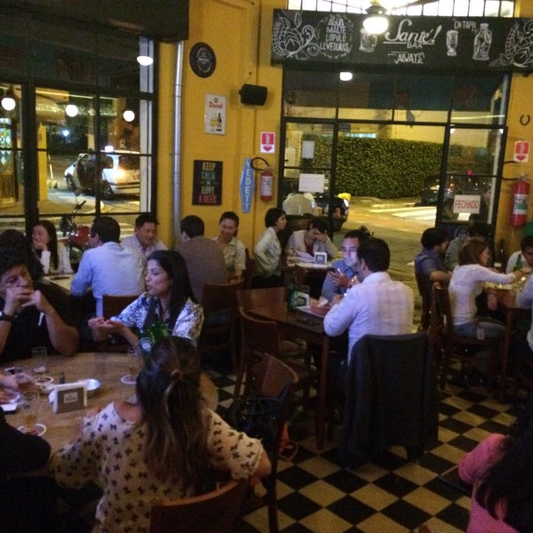 รูปภาพถ่ายที่ Santé! Bar - Empório e Bistrô โดย Cristiano A. เมื่อ 1/30/2016