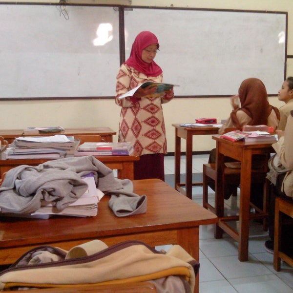 Photo prise au SMA Negeri 5 Malang par Aura K. le4/19/2014