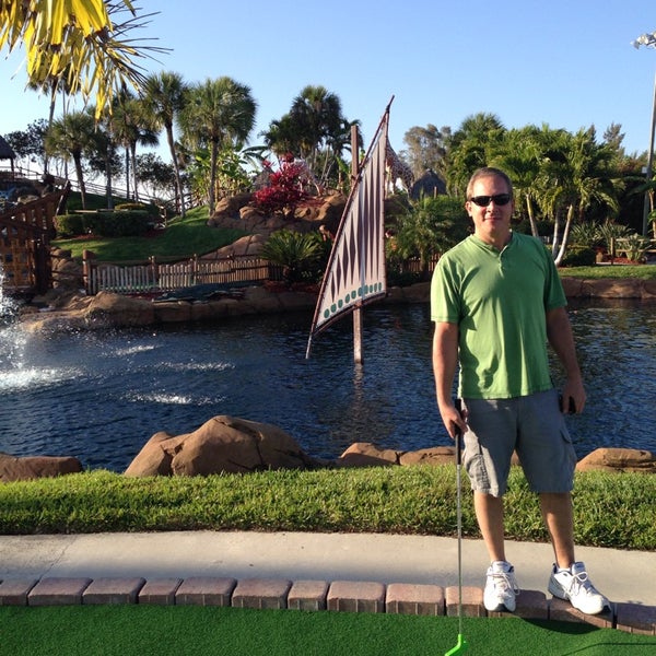 Photo taken at Jungle Golf by Lawrence R. on 3/25/2014