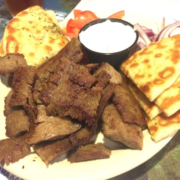 The beef and lamb meat gyro plate was full of flavor and so delicious!