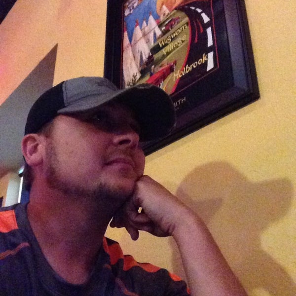 Photo taken at Lucille&#39;s Roadhouse Diner by Dylan Y. on 7/13/2014