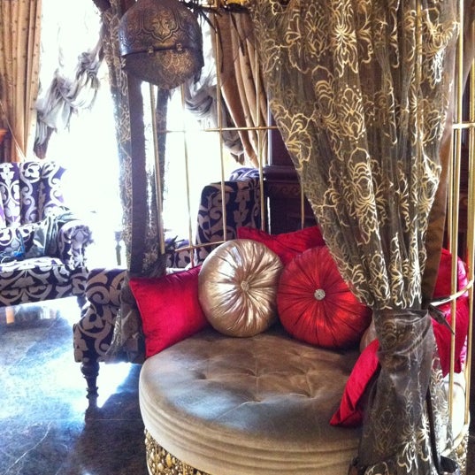 Снимок сделан в Ottoman&#39;s Life Boutique Hotel пользователем Aysun D. 11/10/2012