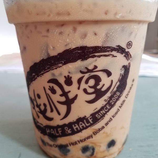 Half & Half Tea Express 伴伴堂 Tea Room in Arcadia