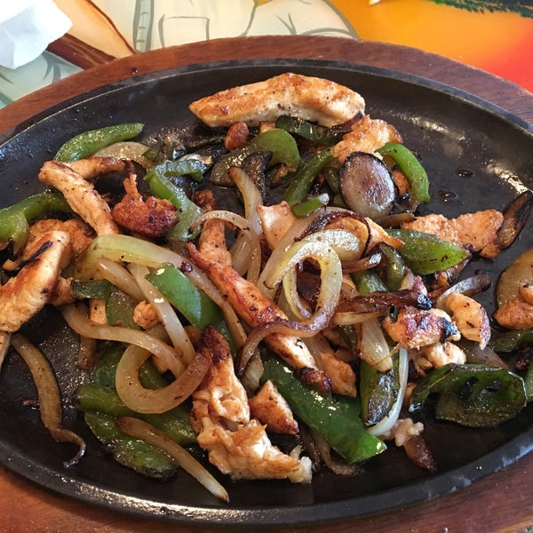 El Rey Azteca - 300 E Main St