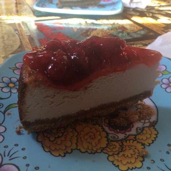 Cheesecake Machismo Dessert Shop