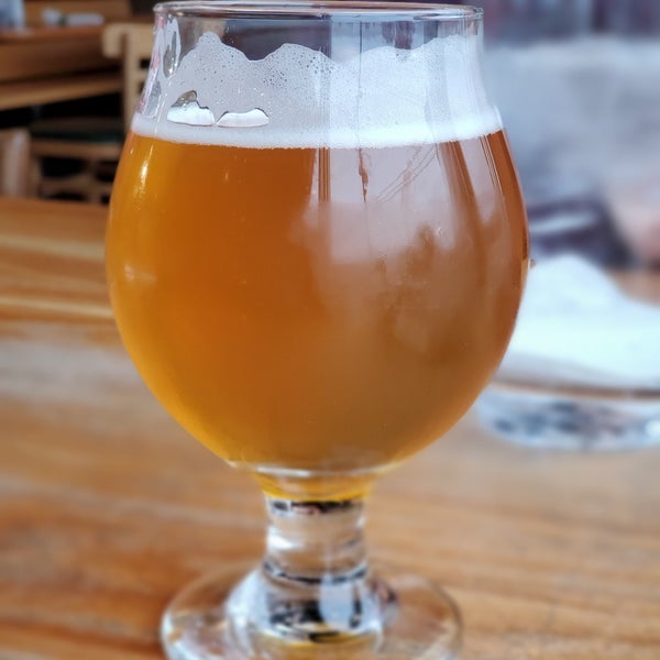 Photo taken at Upland Brewing Company Brew Pub by David E. on 11/26/2019