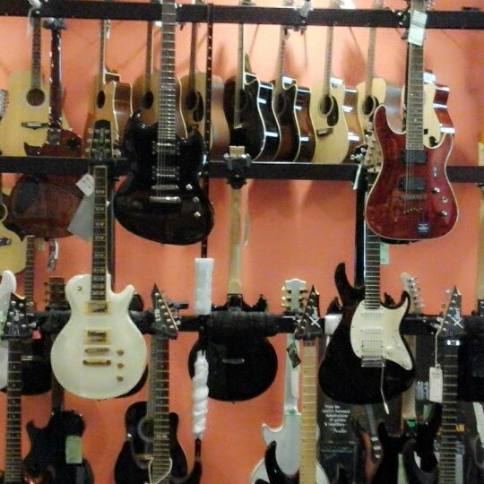 Zoso Music Music Store In Kuching
