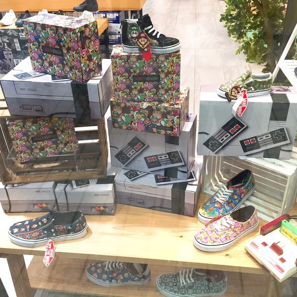 Photos At Abc Mart Grand Stage梅田店 梅田 1 Tip From 294 Visitors