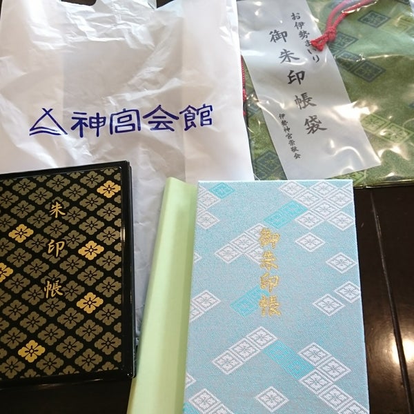 Photos At 神宮会館 6 Tips