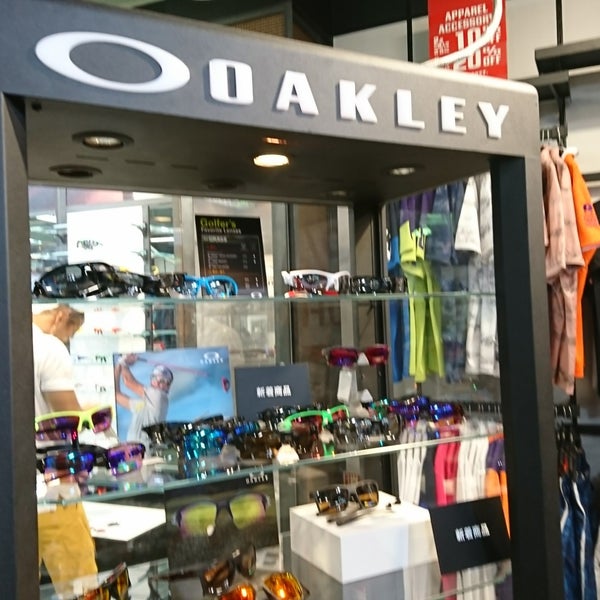 Fotos Em Oakley 御殿場プレミアムアウトレット店 深沢1312