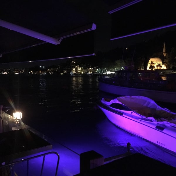 Bebek Lokal Bebek�te Kokteyl Barı