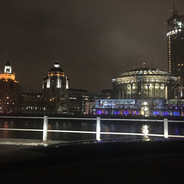 Краснохолмская набережная москва