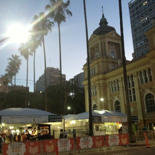 Foto scattata a 58º Feira do Livro de Porto Alegre da Laura F. il 11/8/2012