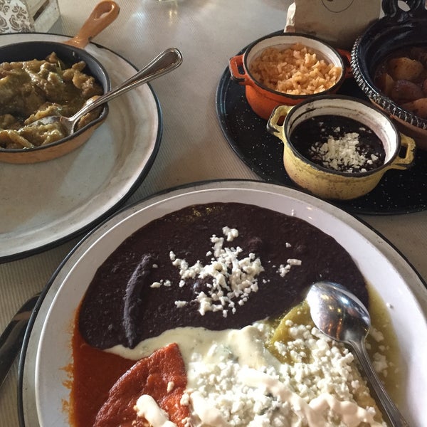 Foto tirada no(a) Cuchara Restaurant por Karla D. em 7/3/2017