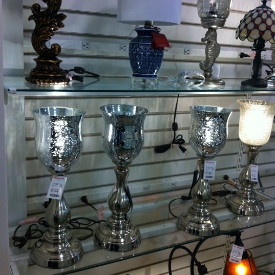 HomeGoods Furniture / Home Store