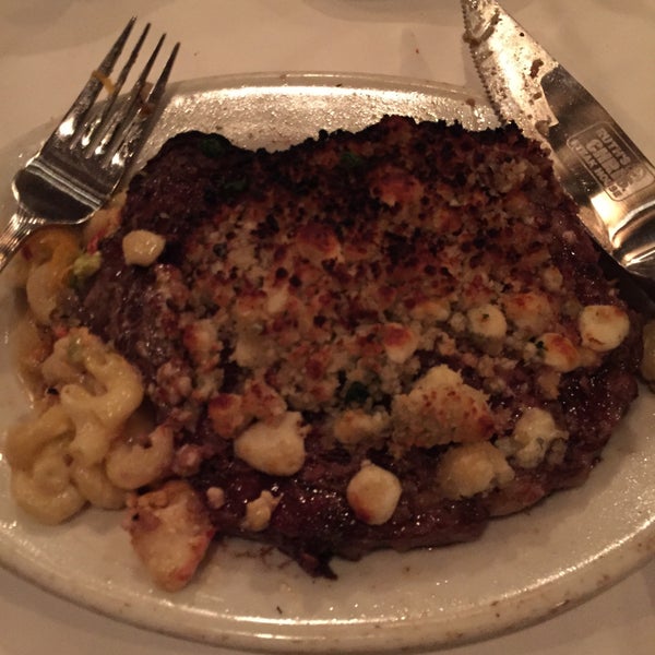 Photo taken at Ruth&#39;s Chris Steak House by Treen on 9/7/2015