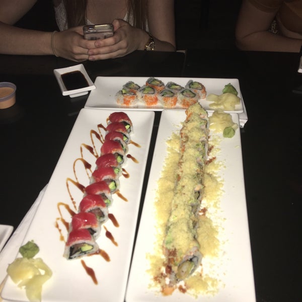 Bonsai Thai & sushi Japanese Restaurant in Miami