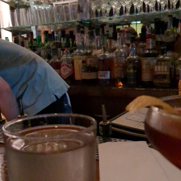 Foto tirada no(a) The Long Island Bar por Michael L. em 6/9/2023