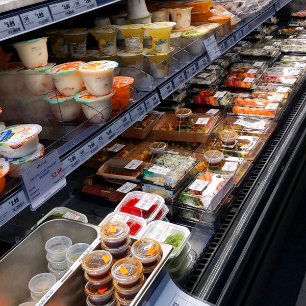 Photos at Ten Ichi Mart Williamsburg 2 tips