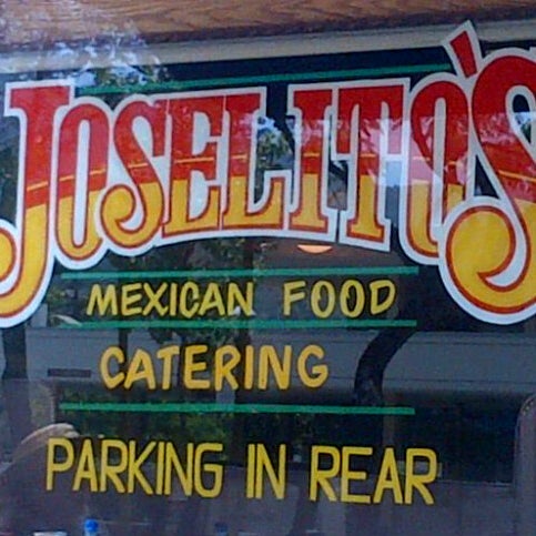 Снимок сделан в Joselito&#39;s Mexican Food пользователем Geoffrey M. 5/25/2013