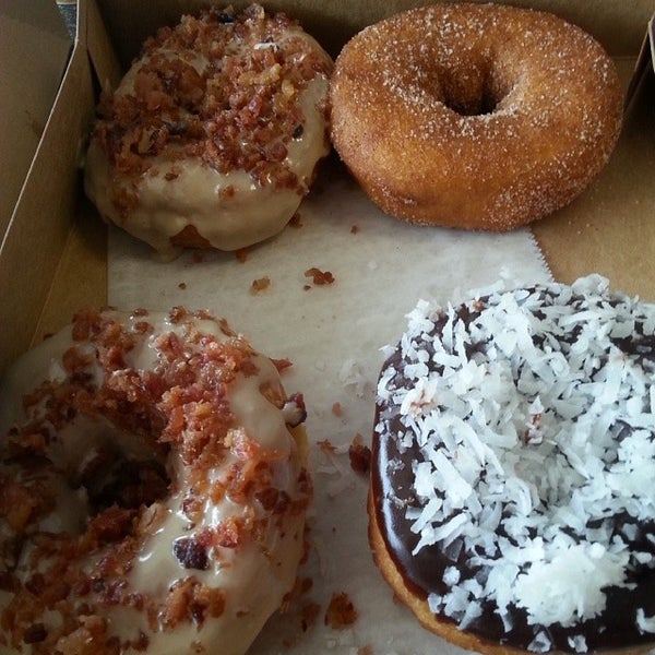 Photo taken at Duck Donuts by Jennifer T. on 4/28/2014