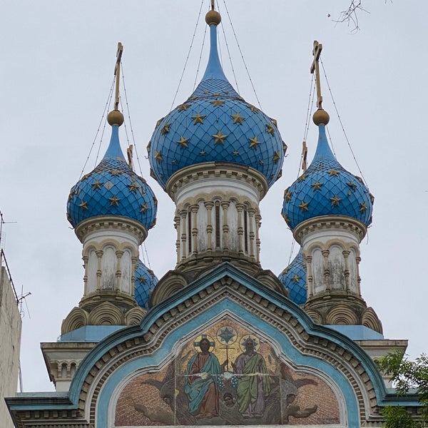 รูปภาพถ่ายที่ Catedral Ortodoxa Rusa de la Santísima Trinidad โดย Mauro L. เมื่อ 10/31/2021