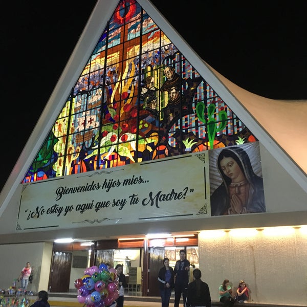 Photo taken at Templo de Nuestra Señora de Guadalupe &quot;La Lomita&quot; by Nash Skateshop on 3/16/2020