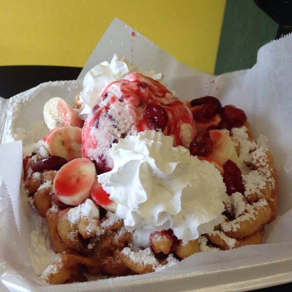 Funnel Cake Paradise Dessert Shop in Dallas