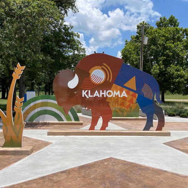Oklahoma Center Rest Area in Thackerville