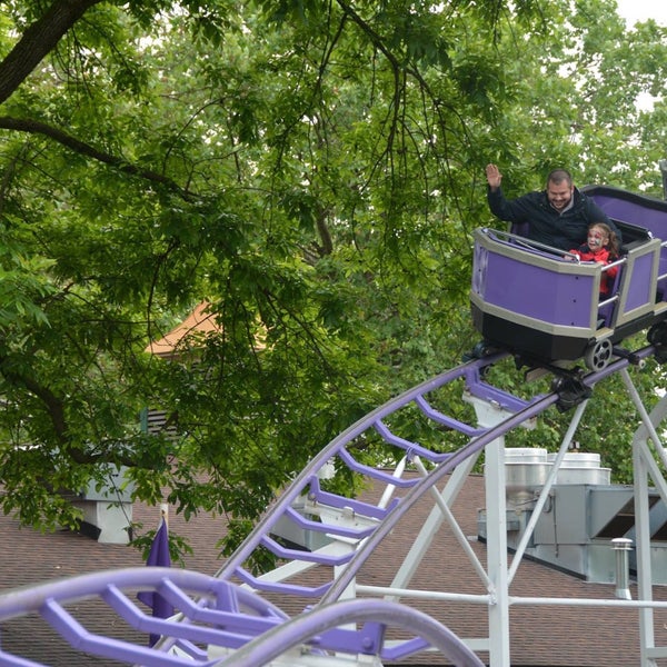 Das Foto wurde bei Dutch Wonderland von Ted R. am 5/31/2017 aufgenommen